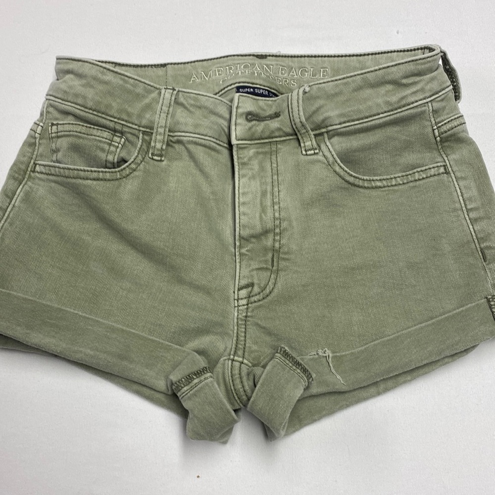 AE Short